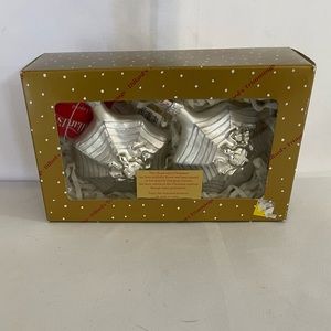 Dillard Trimming Glass Ornaments